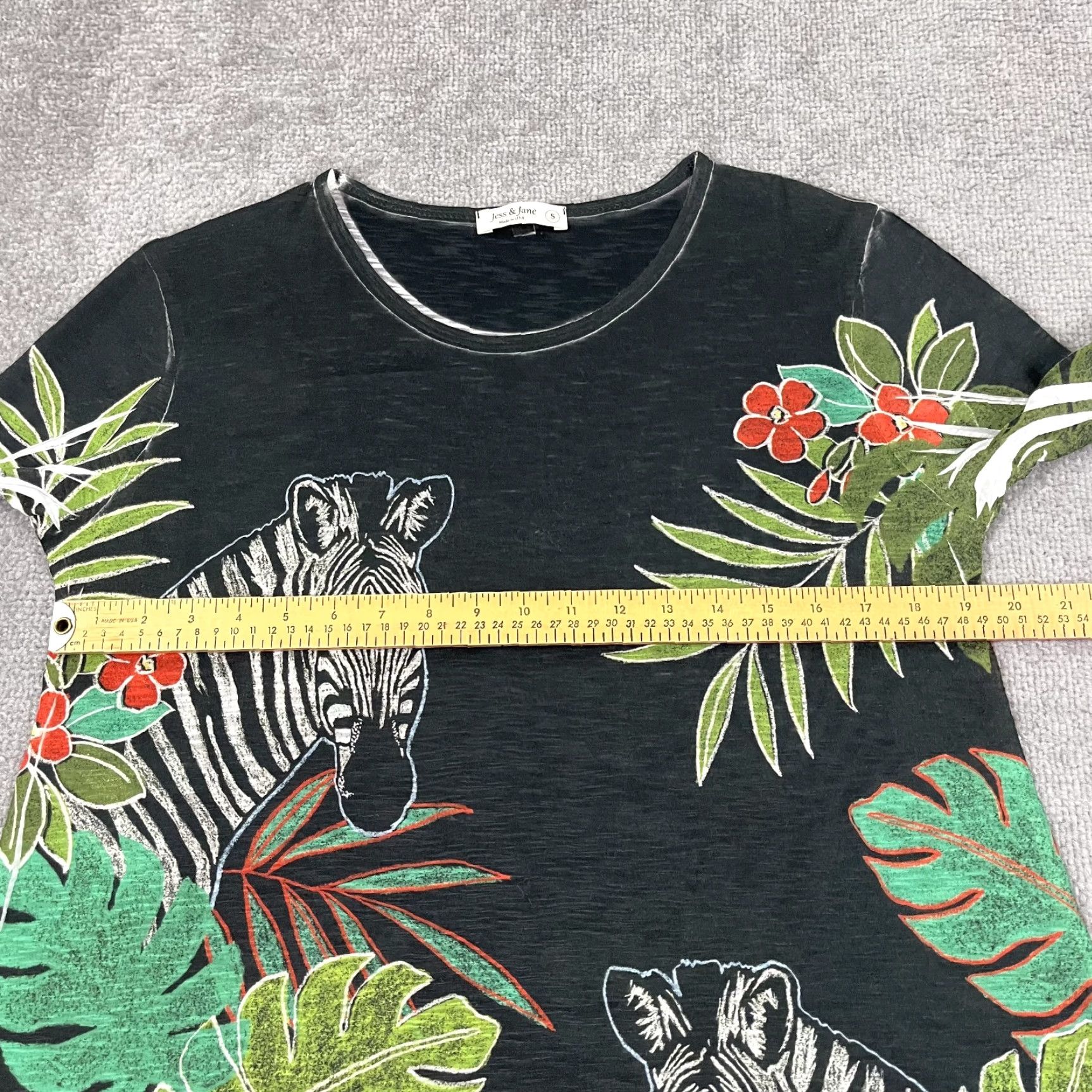 Vintage VINTAGE Jess & Jane Blouse Top Womens S Gray Zebra Floral Abstract Art to Wear 3/4 Sleeve Bohemian Size S / US 4 / IT 40 - 6 Thumbnail