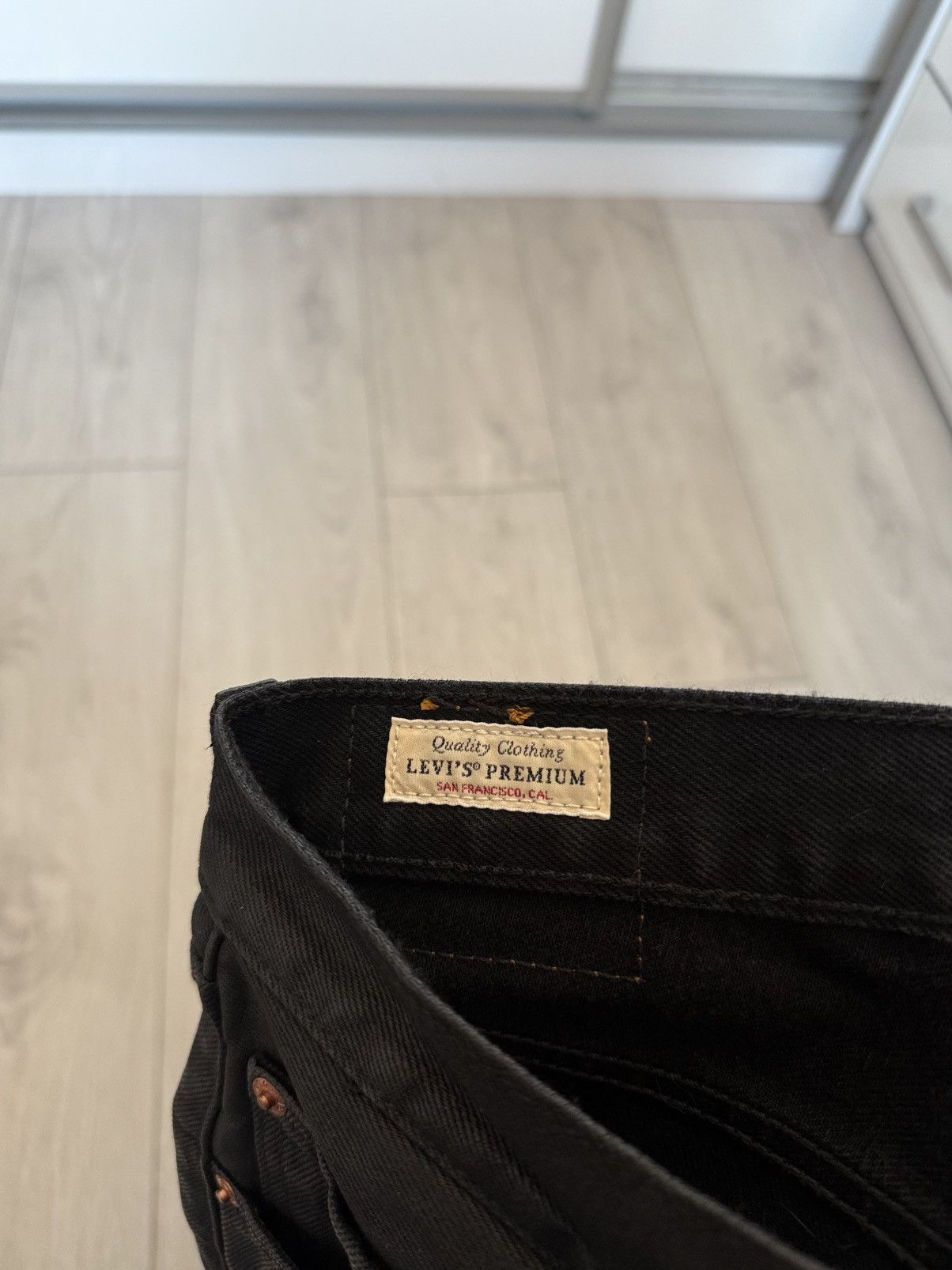 Levi's Levi’s 501 Big E Black Waxed Straight Denim Jeans Red Tab Size US 31 - 10 Thumbnail