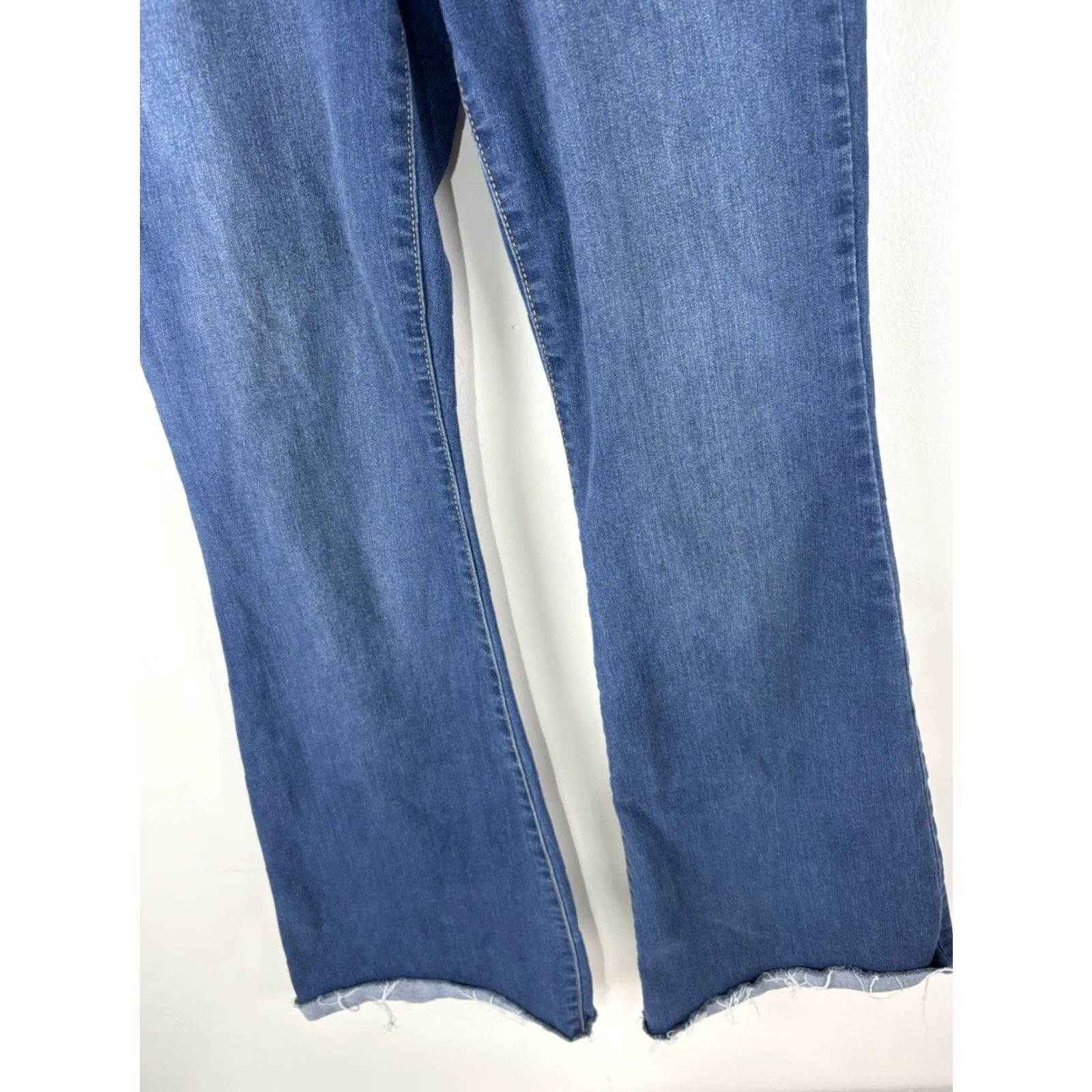 Vintage Sincerely Jules Wide Leg Jeans 7/28 Size Womens Blue Cotton Polyester Spandex Denim Raw Wash 5-Pocket Button Zip Rise Mid Inseam 30in Size 28" / US 6 / IT 42 - 3 Thumbnail