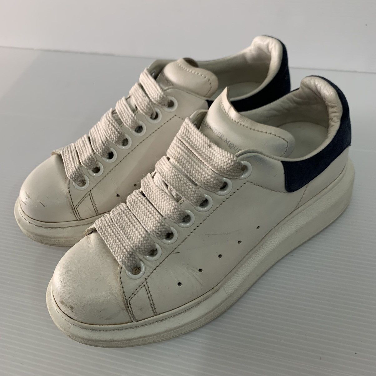 Alexander McQueen Alexander McQueen Shoes Size US 5 / IT 35 - 1 Thumbnail
