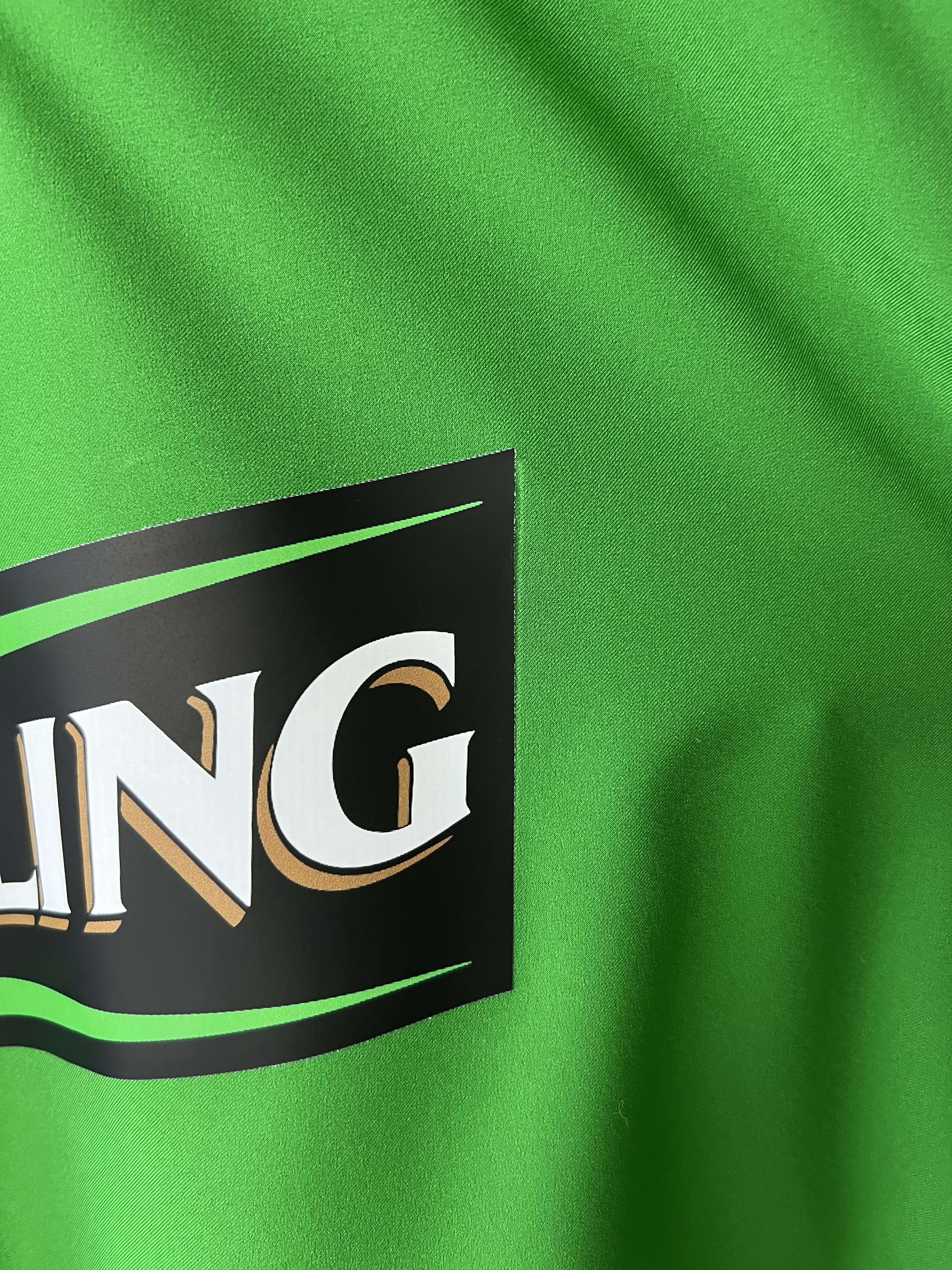 Nike (XL) Celtic 2005-06 Away Long Sleeve Shirt Keane #16 Kit Size US XL / EU 56 / 4 - 6 Thumbnail