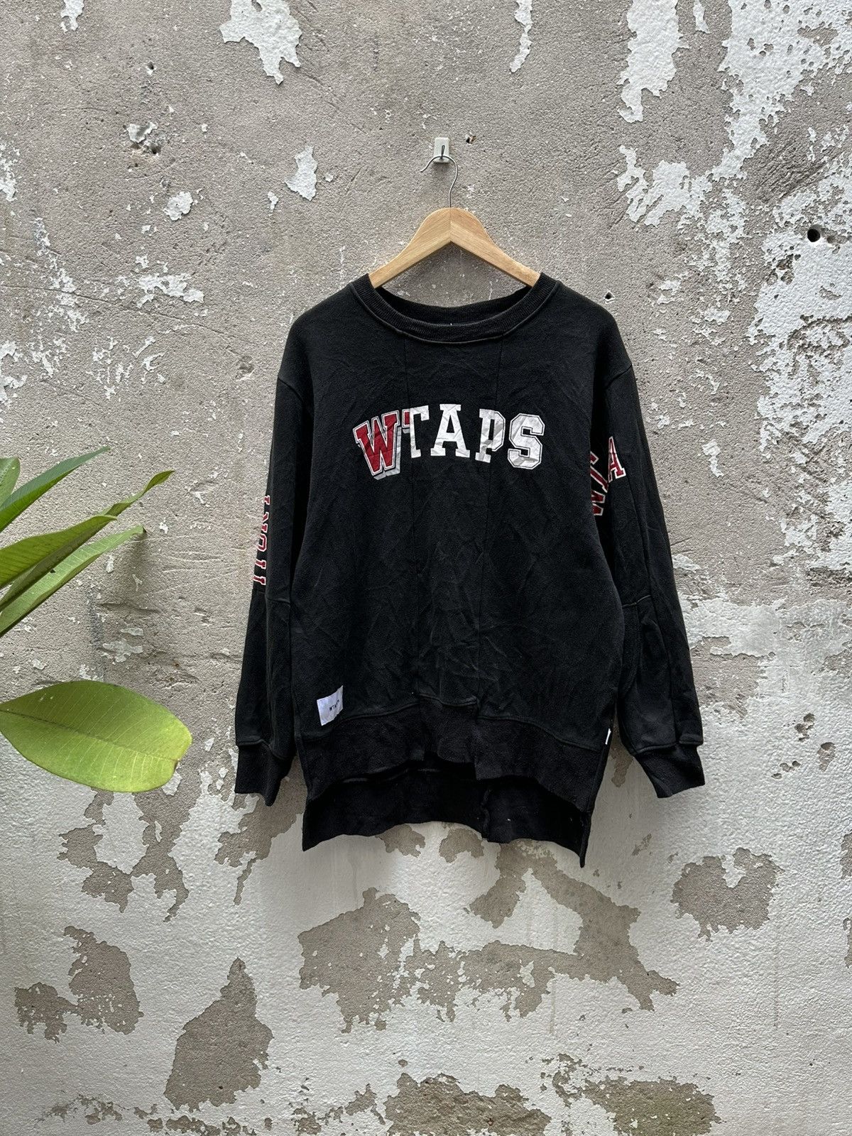 Wtaps OG Wtaps x Ban Itory cross bones sweatshirts Size US L / EU 52-54 / 3 - 1 Thumbnail