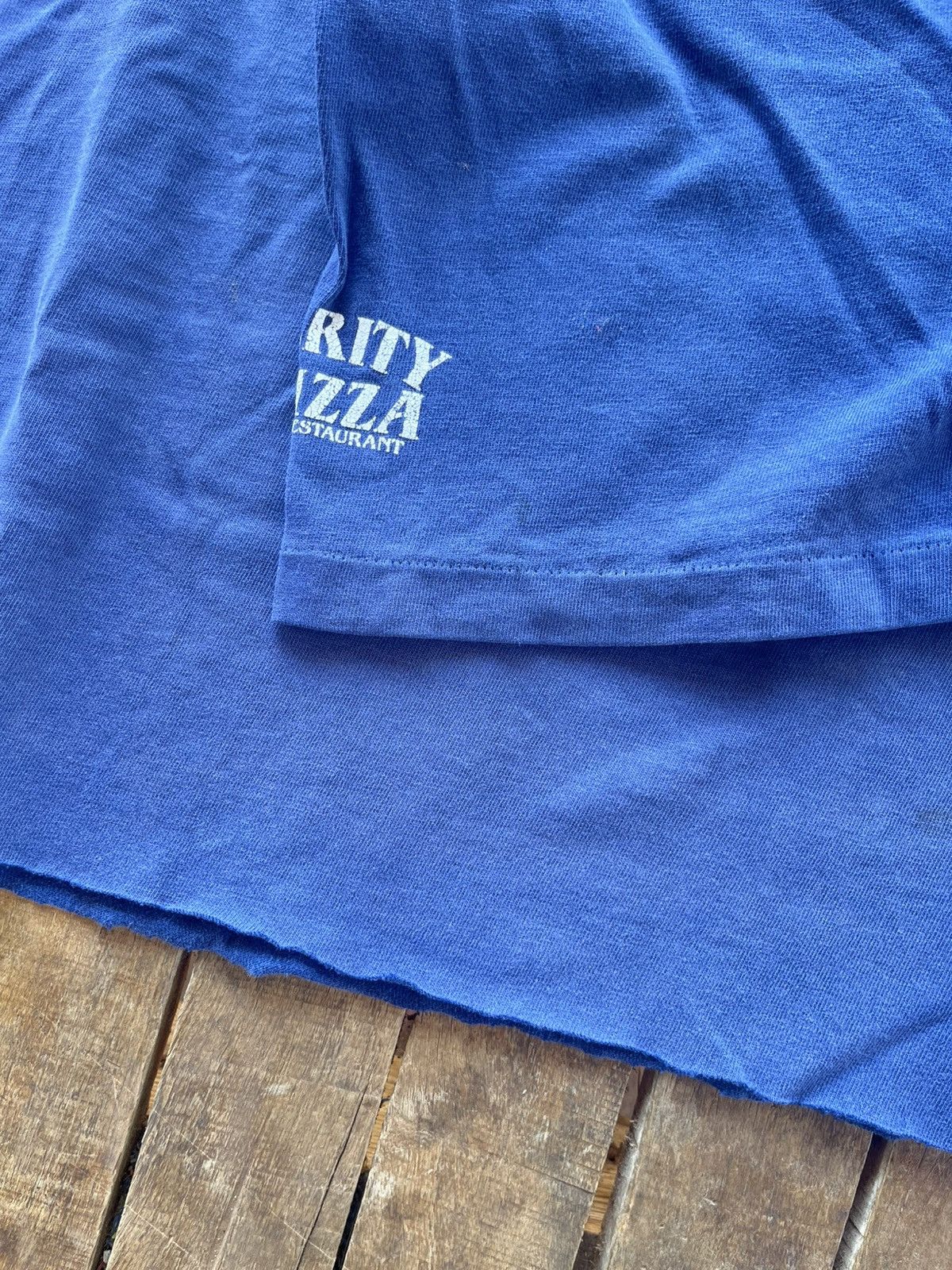 Vintage Thrashed sun faded pizza 90s’ tee Distressed Size US XL / EU 56 / 4 - 2 Thumbnail