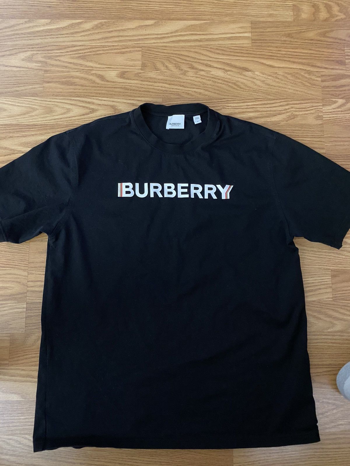 Burberry t 2025 shirt grailed