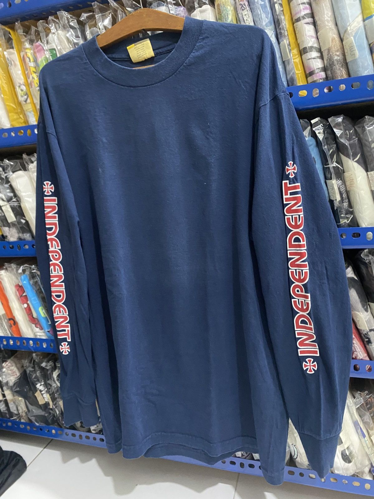 Independent Trading Co. VINTAGE INDEPENDENT SKATE TEES Size US L / EU 52-54 / 3 - 4 Thumbnail