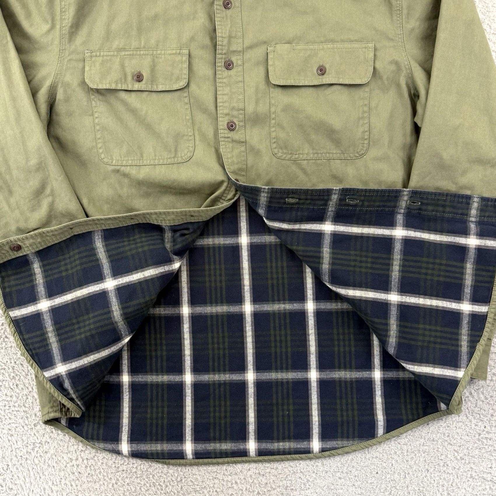 Vintage VINTAGE L.L.Bean Shacket Mens LT Green Plaid Lined Button Long Sleeve Outdoor Jacket Coat Shacket 90s Heritage"} Size US L / EU 52-54 / 3 - 6 Thumbnail