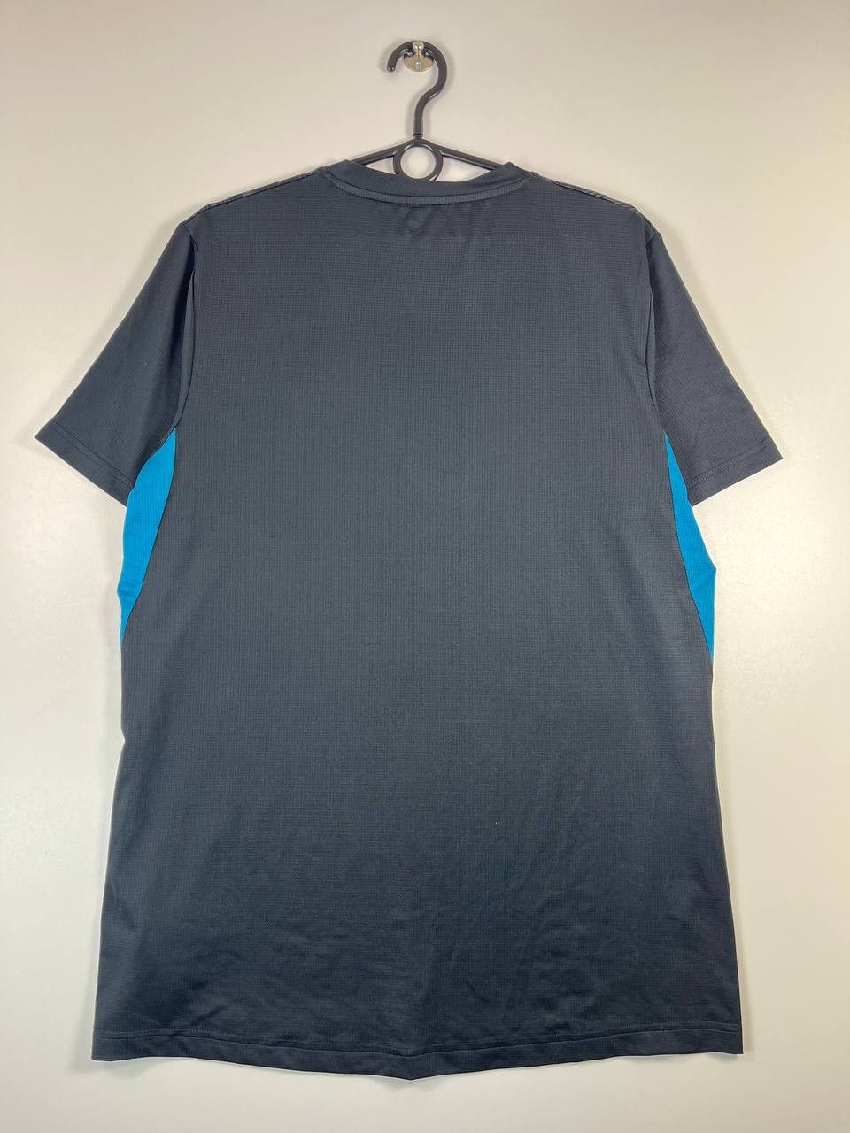 Castore Wolverhampton Wanderers 2022-23 Training Shirt Castore Sz M Size US M / EU 48-50 / 2 - 6 Thumbnail