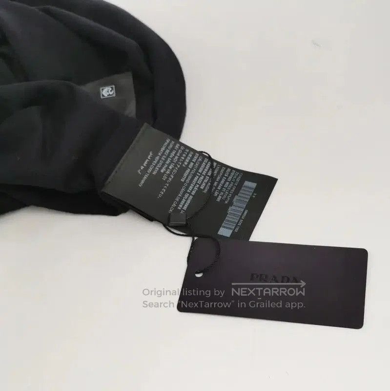 Prada Prada Black Wool Embroidered Logo Sweater. Size US M / EU 48-50 / 2 - 7 Thumbnail