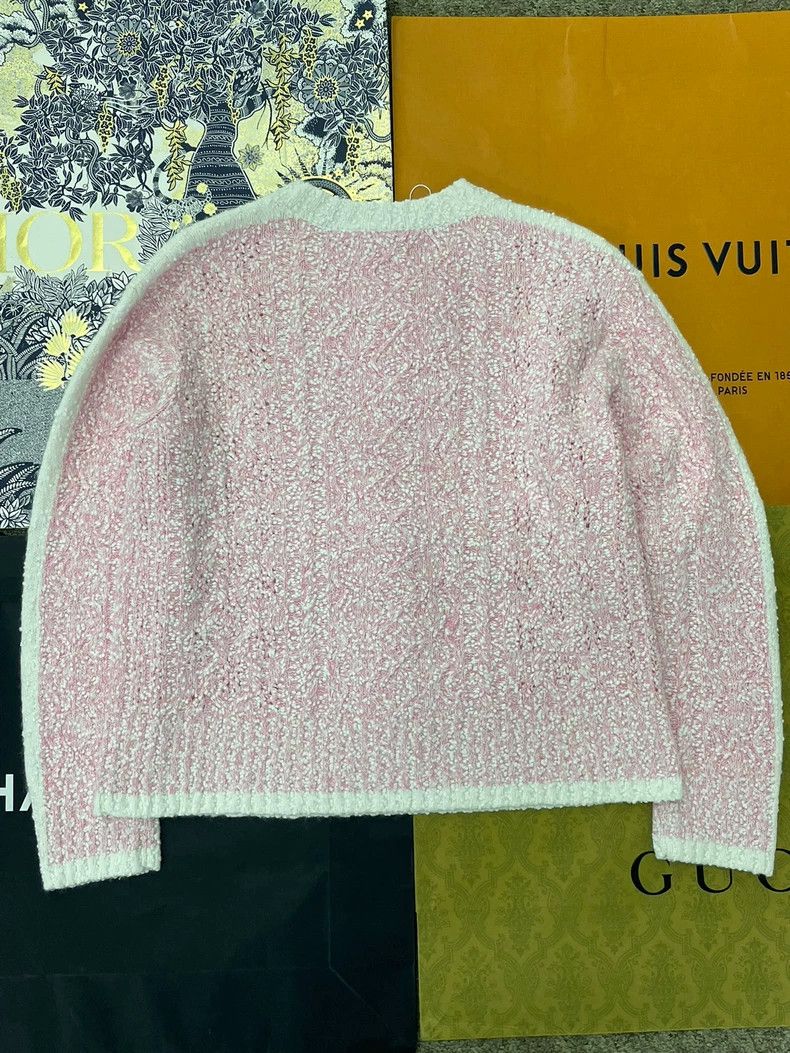Chanel 24P pink and white color-blocked knitted sweater