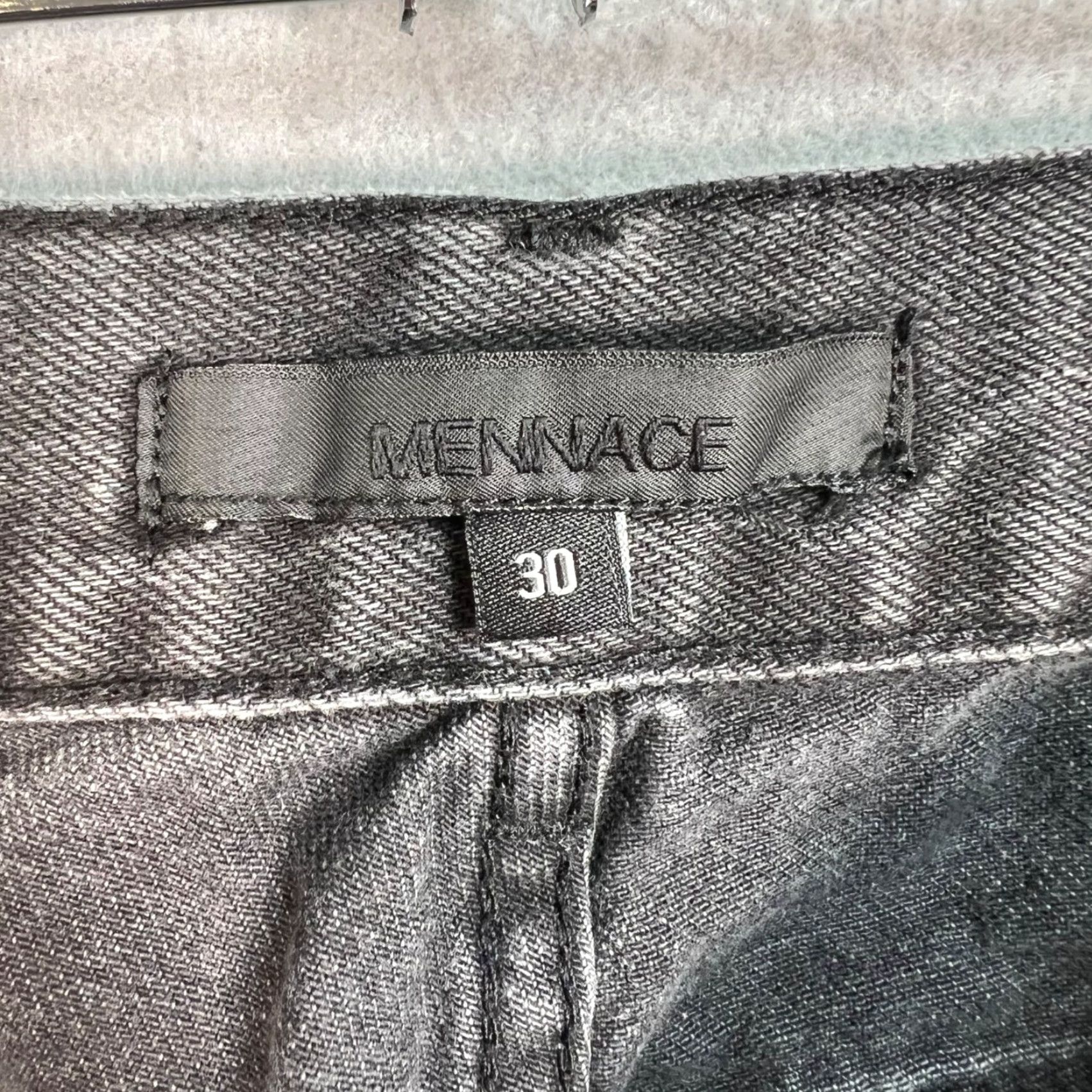Vintage Mennace Men’s Black Denim Jeans - 30 Straight Leg Adult Size 30 Inseam 25" 5-Pocket Belt loops Regular Fit Vintage: No Size US 30 / EU 46 - 3 Thumbnail