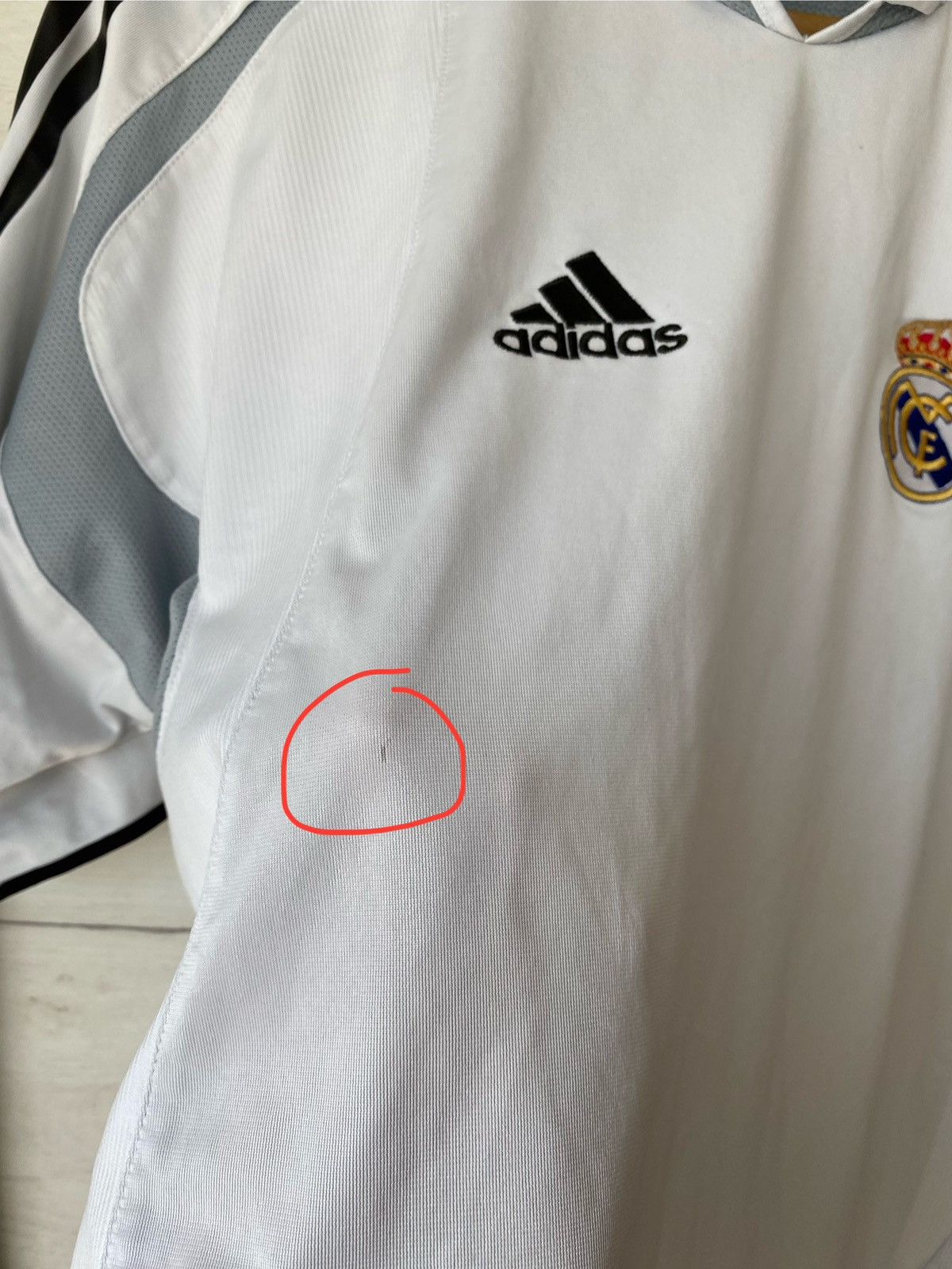 Adidas Real Madrid 04-05 Pre Match Training Soccer Jersey Adidas Size US L / EU 52-54 / 3 - 4 Thumbnail