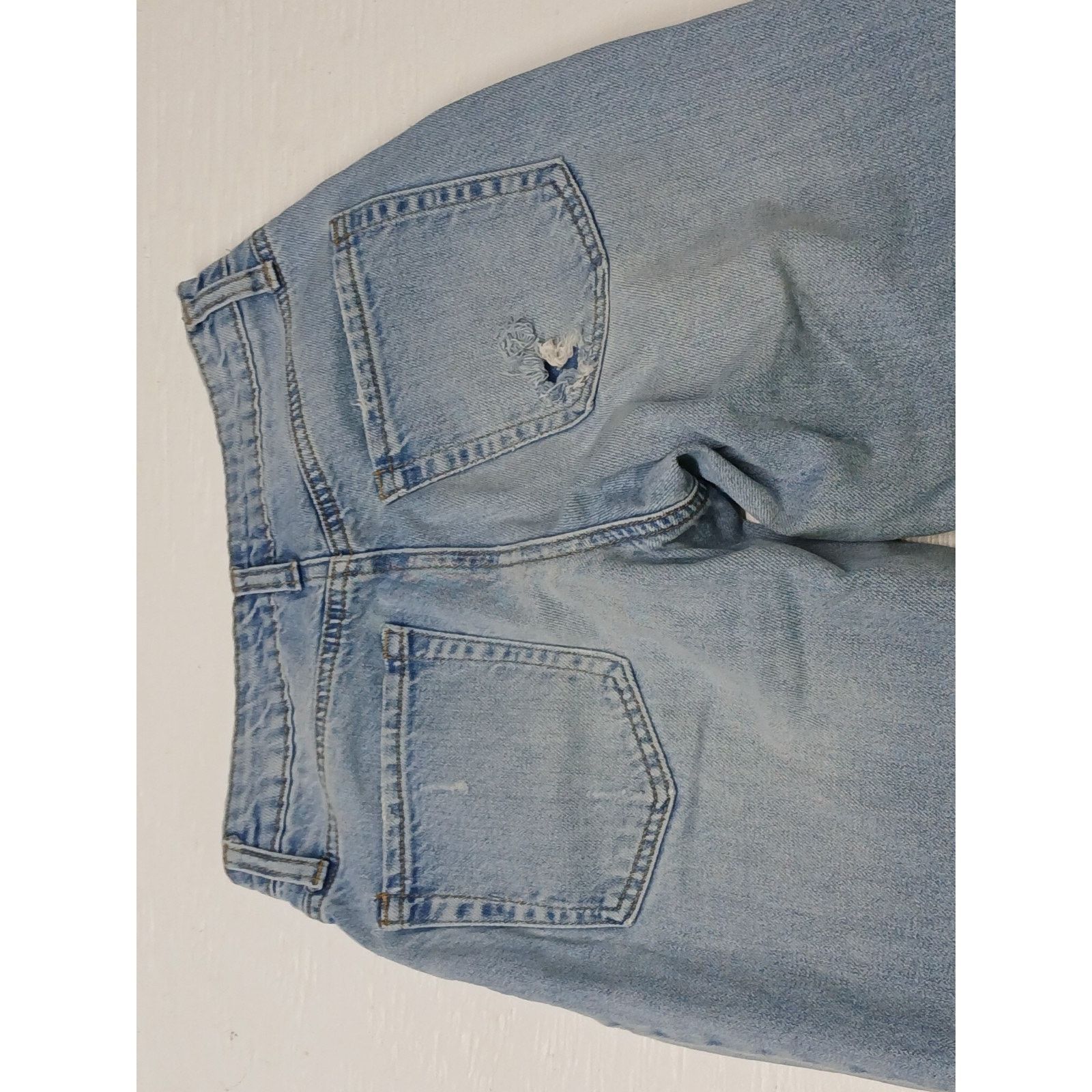 Forever 21 Forever 21 (24) Women's Button Light Denim Blue Jeans Size 24" / US 00 / IT 34 - 12 Thumbnail