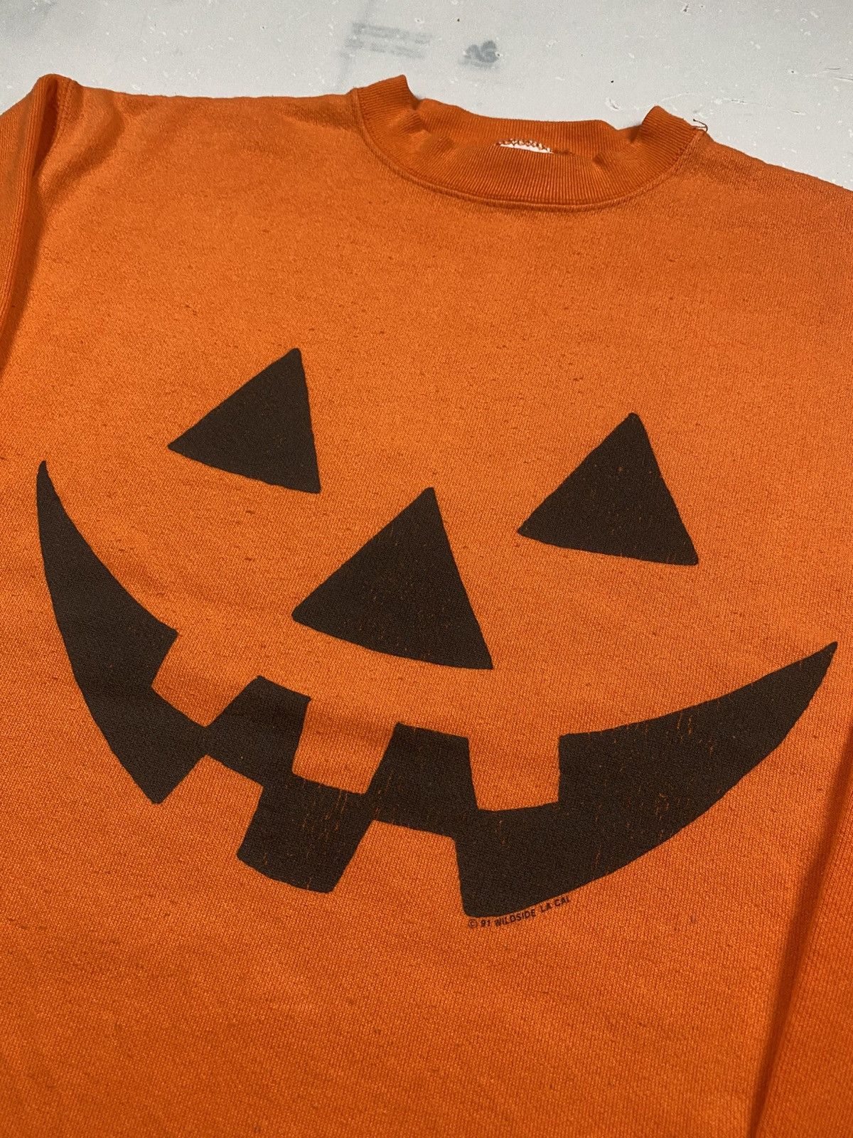 Tultex Vintage 90s 1991 Wildside Halloween Big Face Crewneck Size US M / EU 48-50 / 2 - 2 Thumbnail