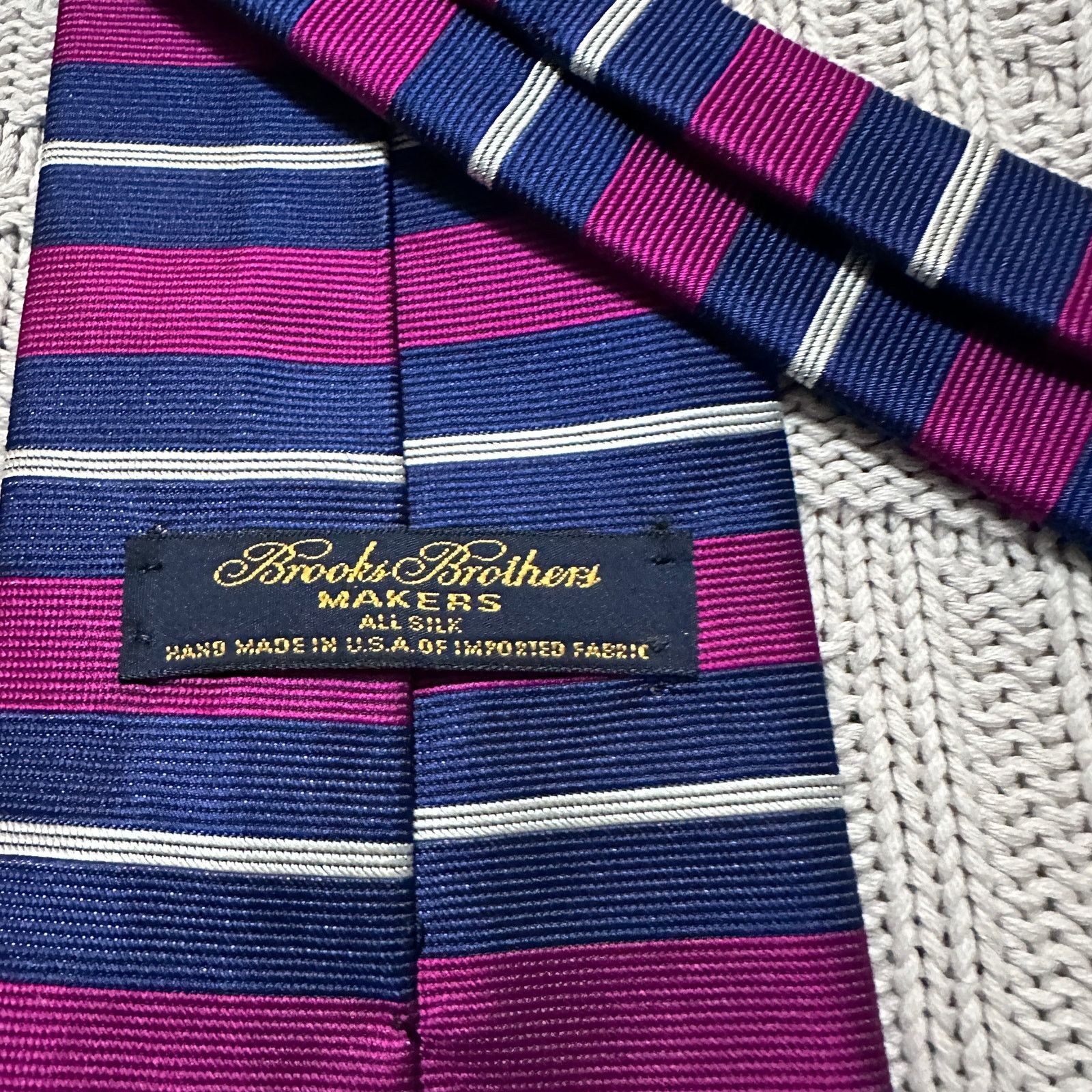 Brooks Brothers Brooks Brothers purple and navy horizontal striped silk tie Size ONE SIZE - 3 Thumbnail