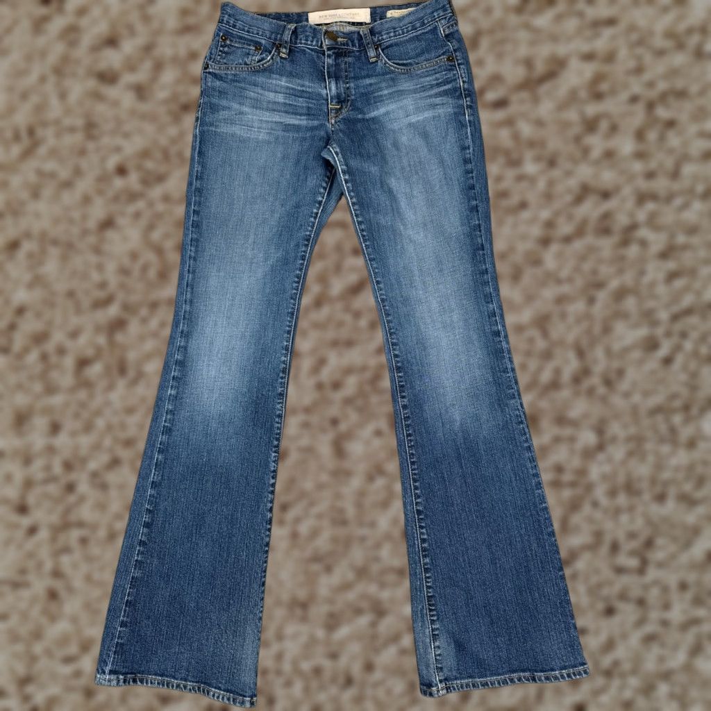 Vintage New York & Company Jeans Womens 4 Blue Denim Premium Flare Cotton Blend 28x33 Size 27" / US 4 / IT 40 - 1 Thumbnail