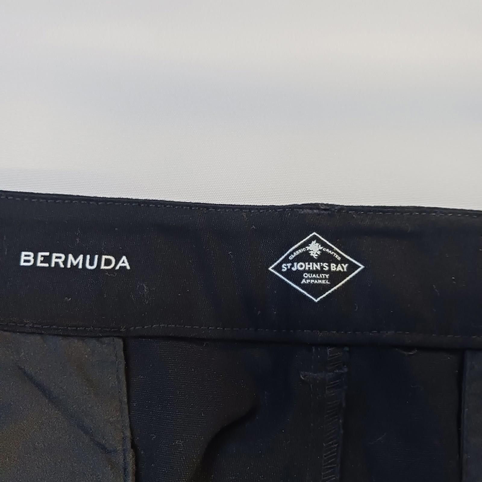 St. Johns Bay St John's Bay Womens Black Bermuda Shorts Size 24W (44×11.5) Size 42" / US 20 - 5 Thumbnail