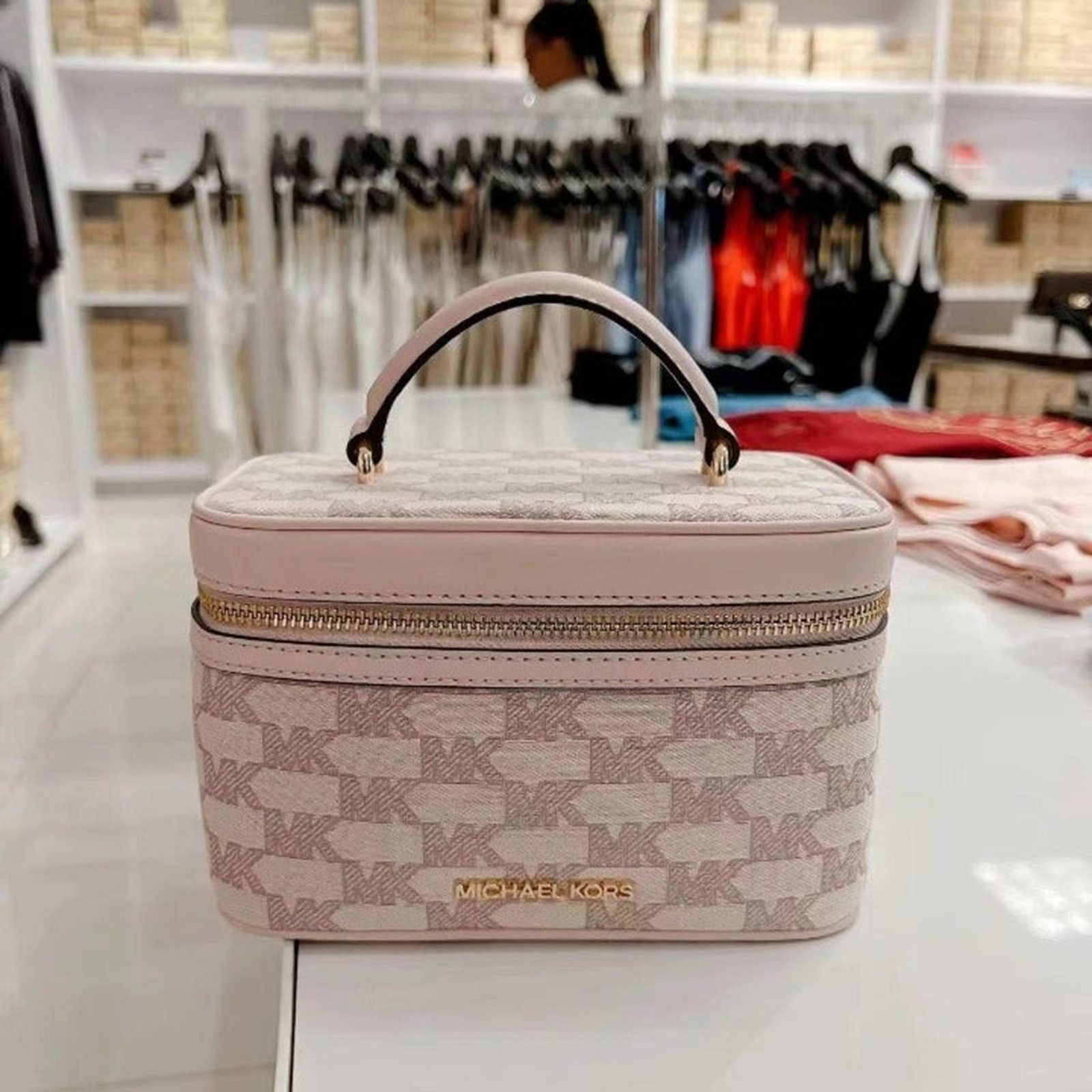 Michael Kors Michael Kors 35S2GTTC6J Jet Set Item MD Zip Trunk Crossbody Size ONE SIZE - 3 Thumbnail