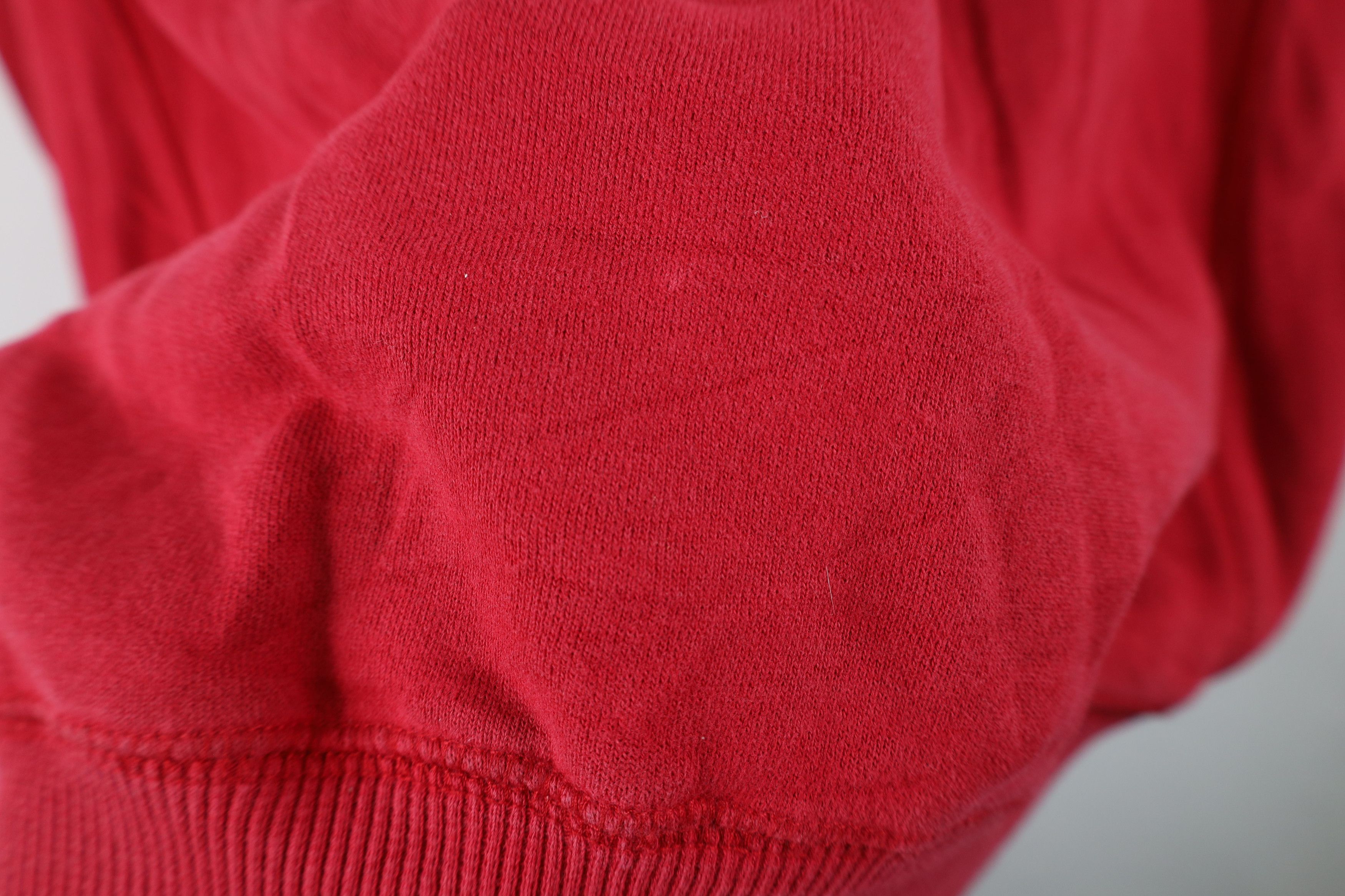 Fila Vintage 90s Fila Classic Logo Crewneck Sweatshirt Red Size US XL / EU 56 / 4 - 6 Thumbnail