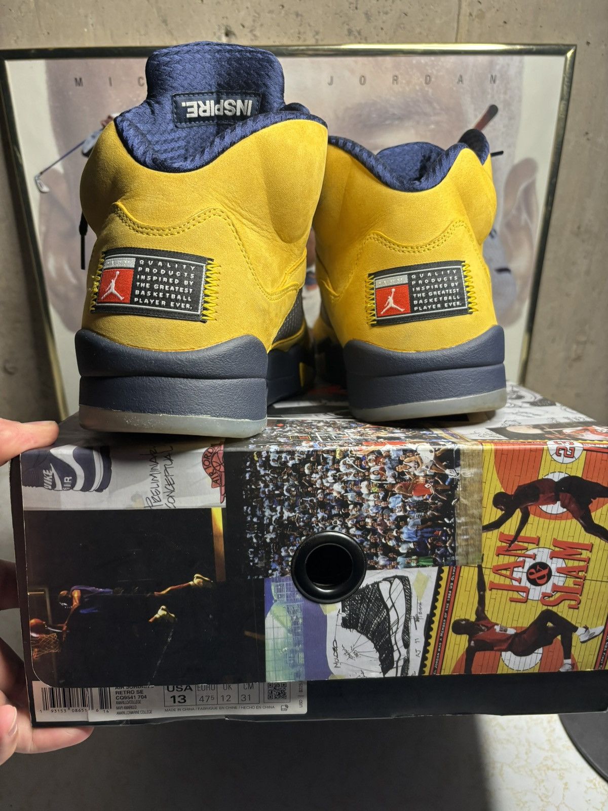 Jordan Brand Jordan Retro 5 “Michigan” Size US 13 / EU 46 - 7 Thumbnail