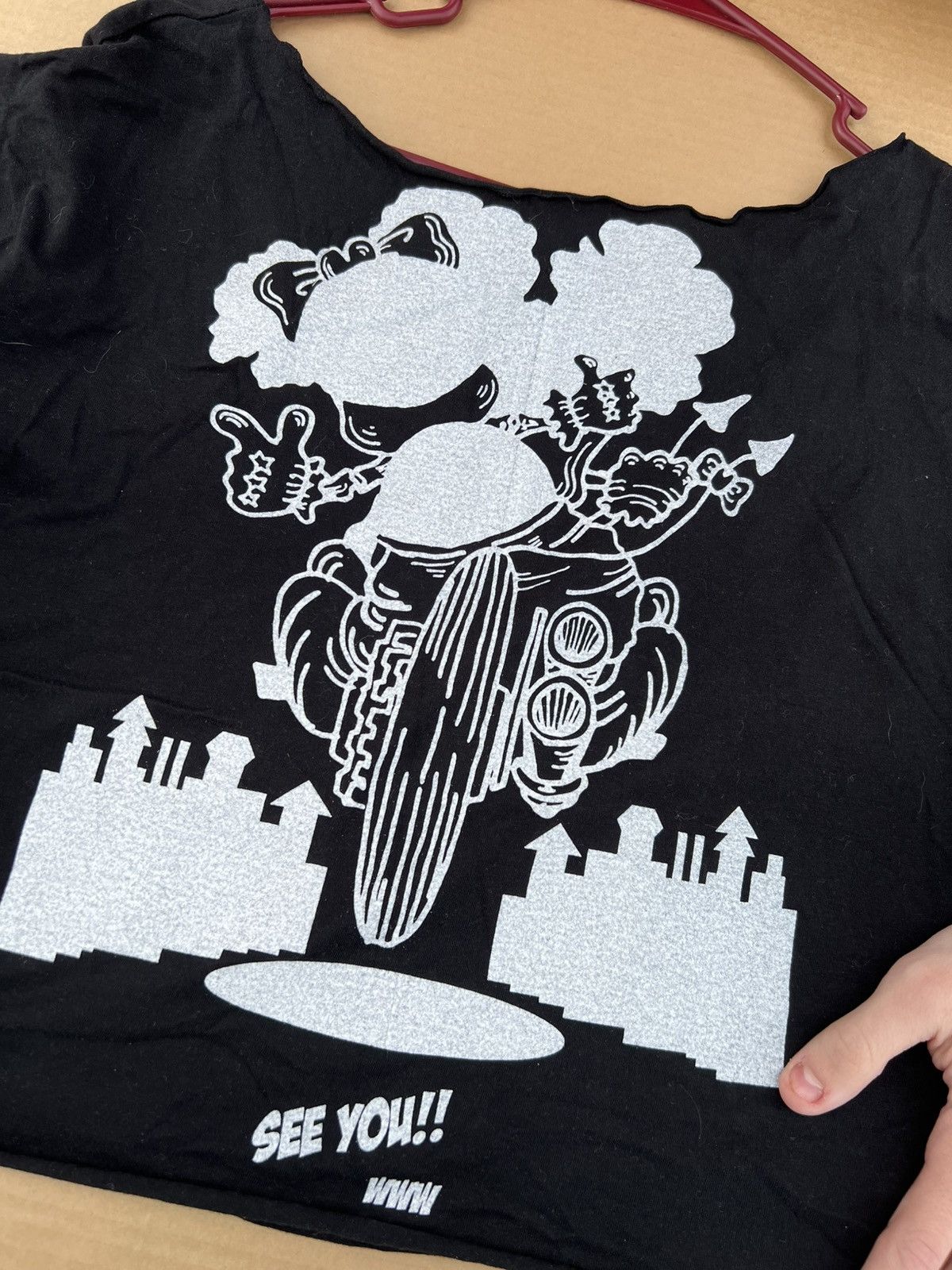 Japanese Brand GLAD NEWS Y2K Graphic Crop Tee Size US M / EU 48-50 / 2 - 3 Thumbnail