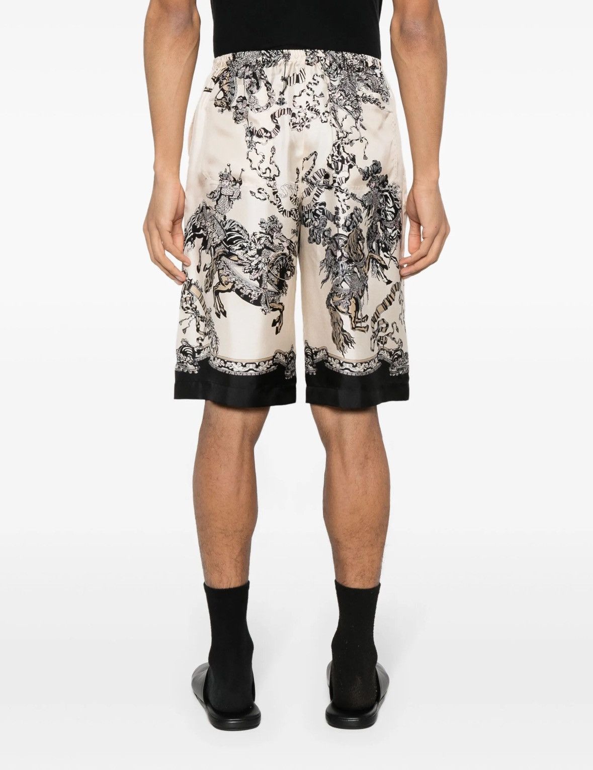 Gucci GUCCI ROI SOLEIL PRINT SHORTS Size US 32 / EU 48 - 9 Thumbnail