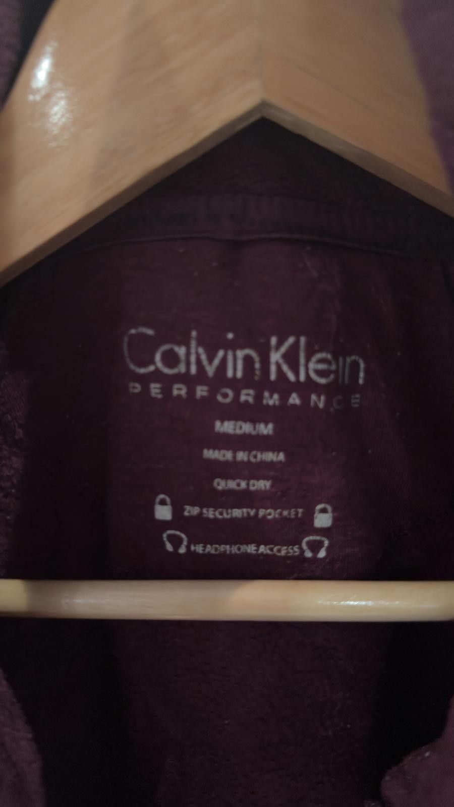 The Unbranded Brand Maroon colour fleece style Calvin Klein fleece Size ONE SIZE - 4 Thumbnail