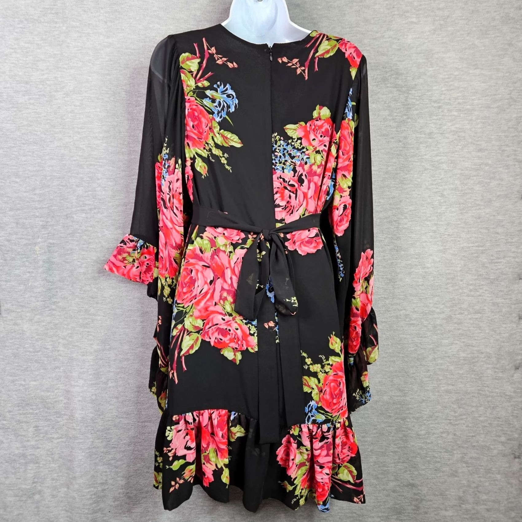 Betsey Johnson Betsey Johnson Dress Black Floral Wrap V Neck 3/4 Sleeve A-Line Size 10 Womens Dress Size L / US 10 / IT 46 - 2 Thumbnail