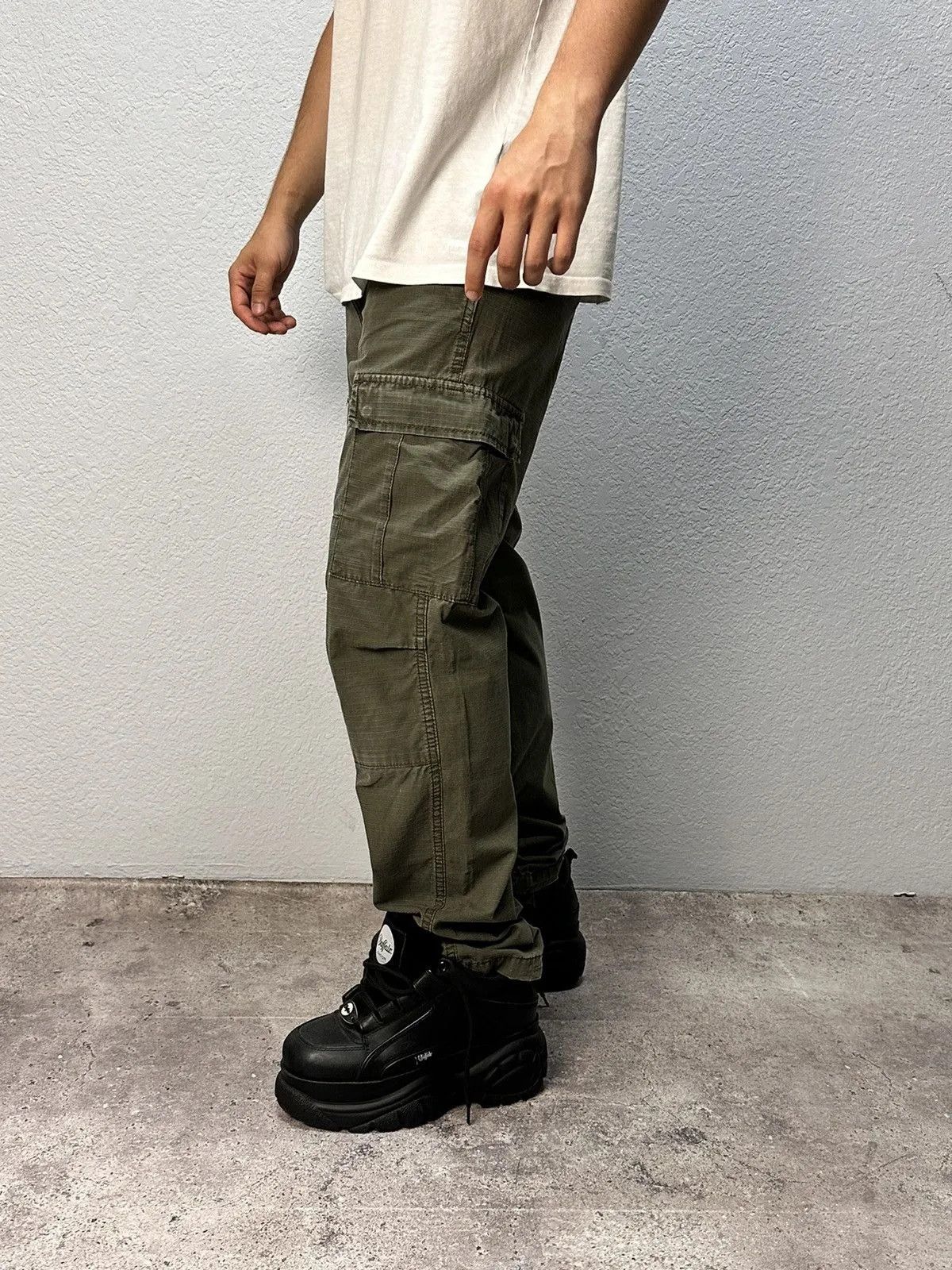 Carhartt 👉 Vintage Carhartt Baggy Cargo Pants Double Knee USA Size US 31 - 15 Thumbnail