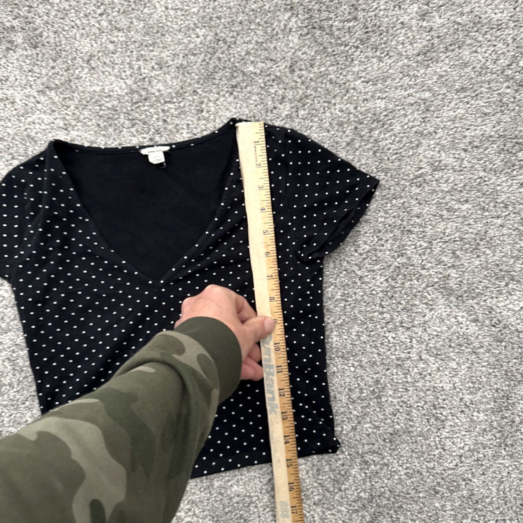 Garage Garage Cropped Top Women S Short Sleeve V-Neck Polka Dot Jersey T-Shirt Retro Y2K Edgy Grunge Minimalist City Outdoor 95% Cotton 5% Spandex Size S / US 4 / IT 40 - 2 Thumbnail