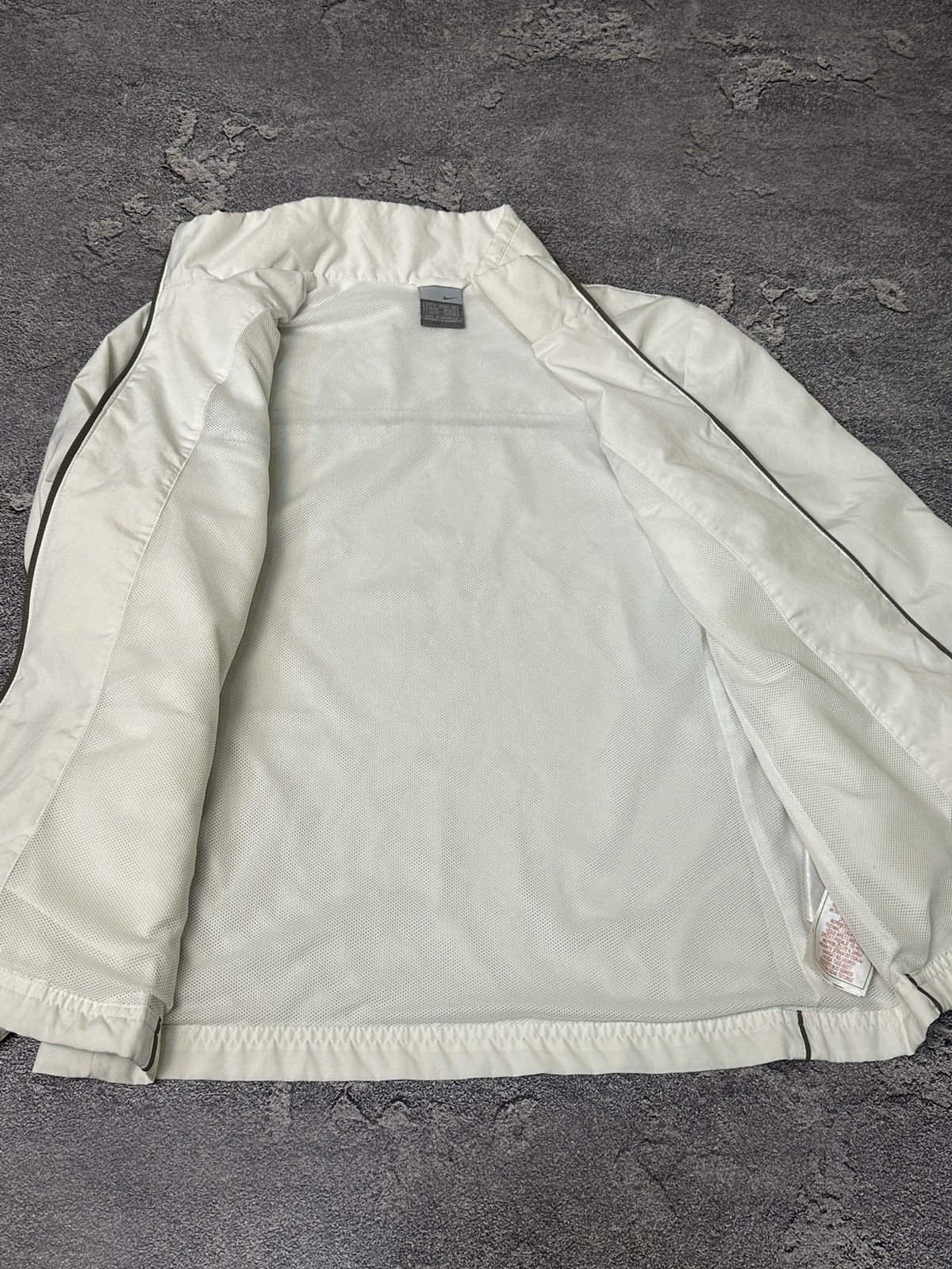 Nike × Vintage Vintage Nike Nylon Y2k Track Jacket Japan Archive Size M / US 6-8 / IT 42-44 - 5 Thumbnail