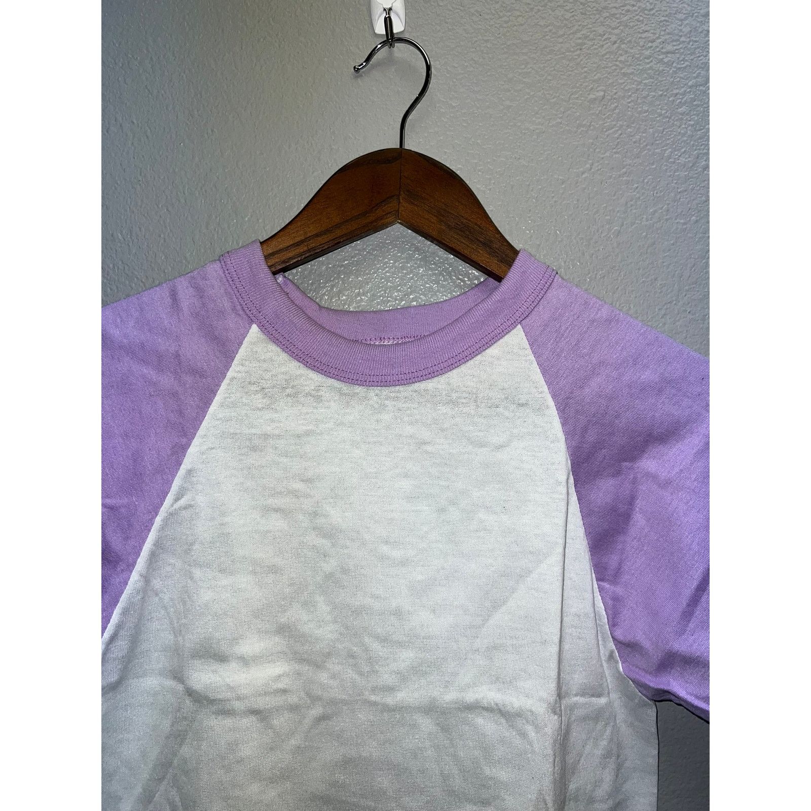 Other 80s Vintage Women's Sportswear White Purple Crop Top Shirt S Size S / US 4 / IT 40 - 3 Thumbnail