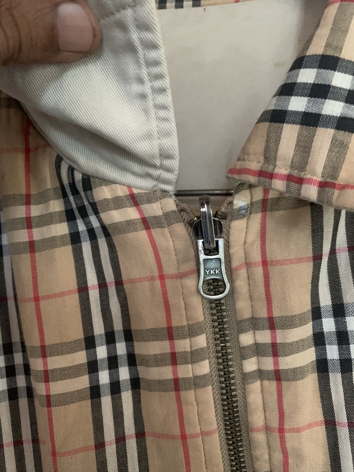 Burberry VINTAGE BURBERRY LONDON NOVACHECK REVERSIBLE JACKET Size US M / EU 48-50 / 2 - 7 Thumbnail