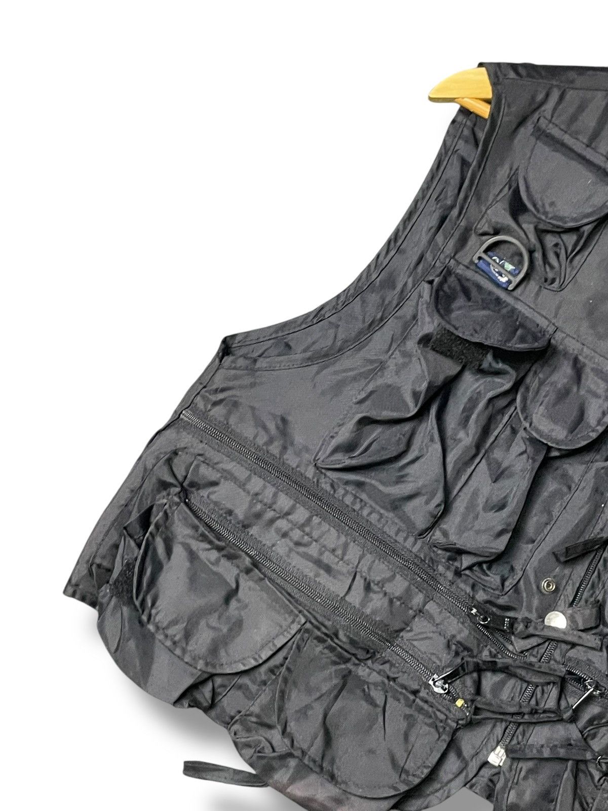 Japanese Brand × Vintage Outdoor Sportswear Company Multi-pocket Vests (81) Size US L / EU 52-54 / 3 - 6 Thumbnail