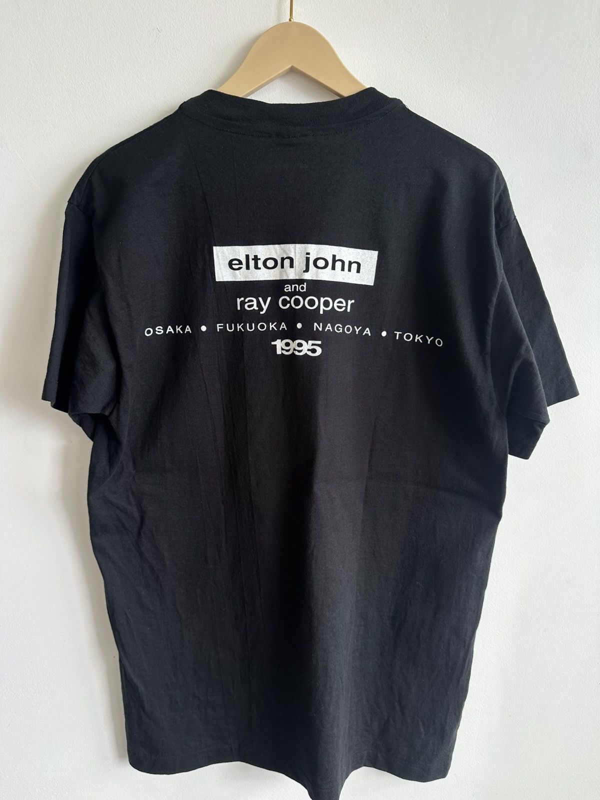 Vintage Vintage 90’s Elton John Ray Cooper Japan Tour Single Stitch Size US L / EU 52-54 / 3 - 3 Thumbnail