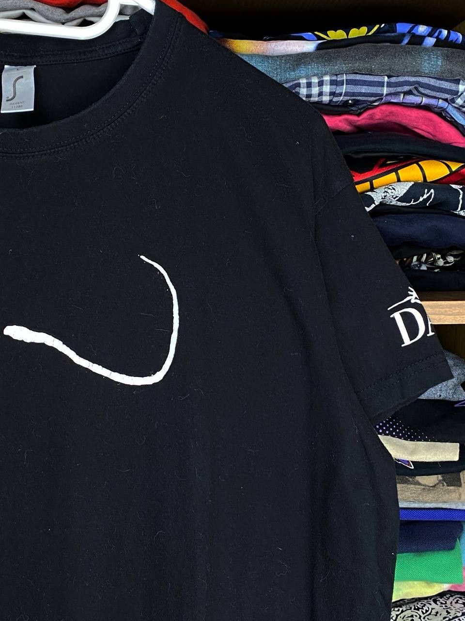Vintage Salvador Dali "Moustache" y2k Graphic Art 00s Tee Size US L / EU 52-54 / 3 - 3 Thumbnail