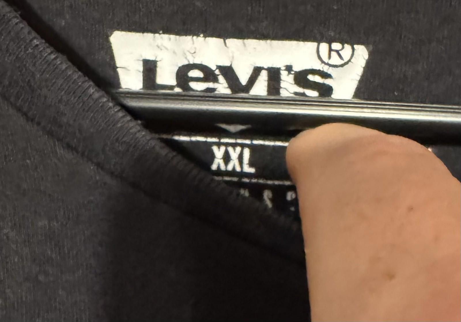 Levi's Levi's Distressed Logo Tee shirt Men's Sz XXL Black Size US XXL / EU 58 / 5 - 3 Thumbnail
