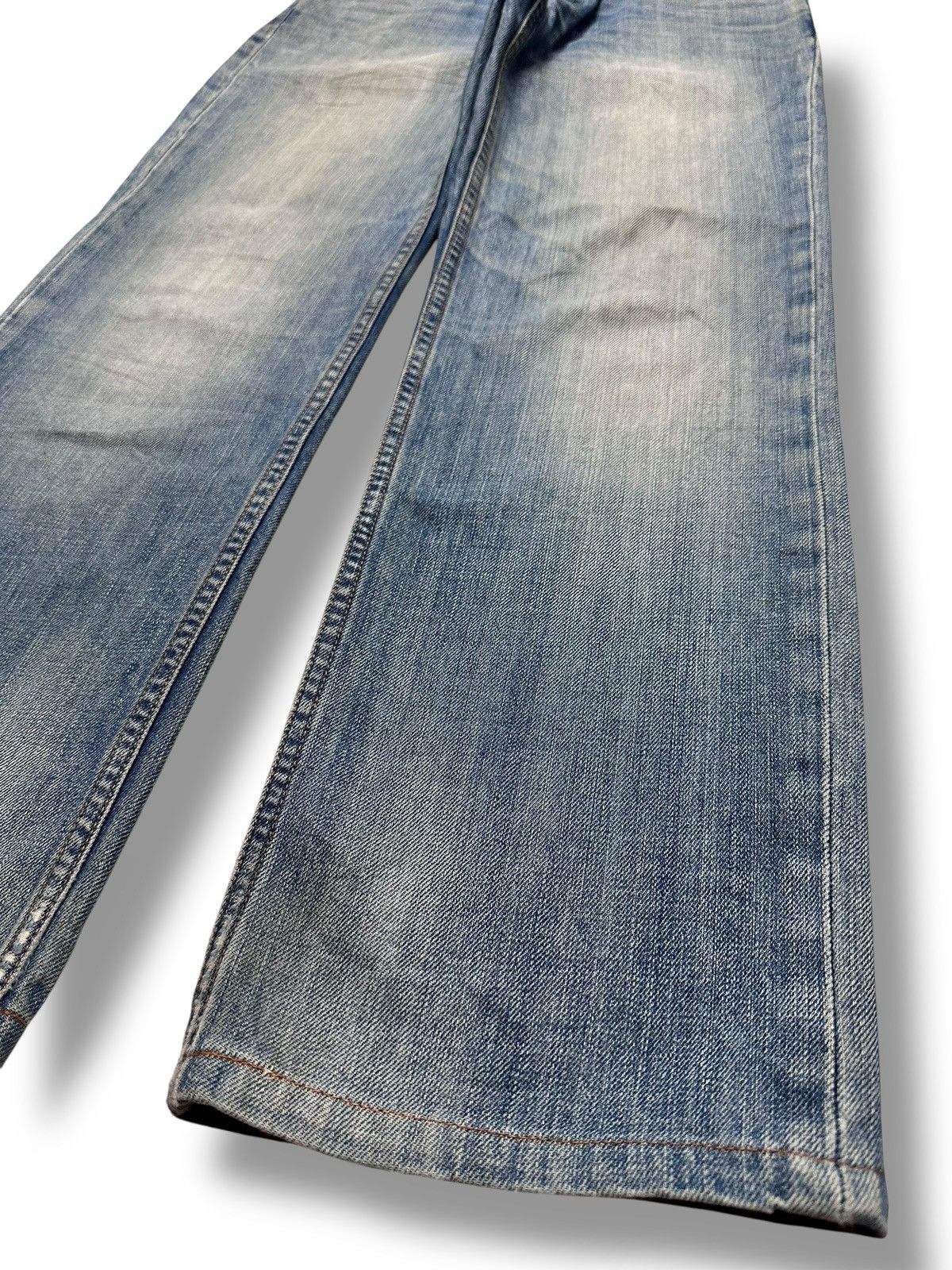 Levi's Vintage Levi’s 502 Regular Fit Denim Jeans Light BlueWash Size US 32 / EU 48 - 17 Thumbnail