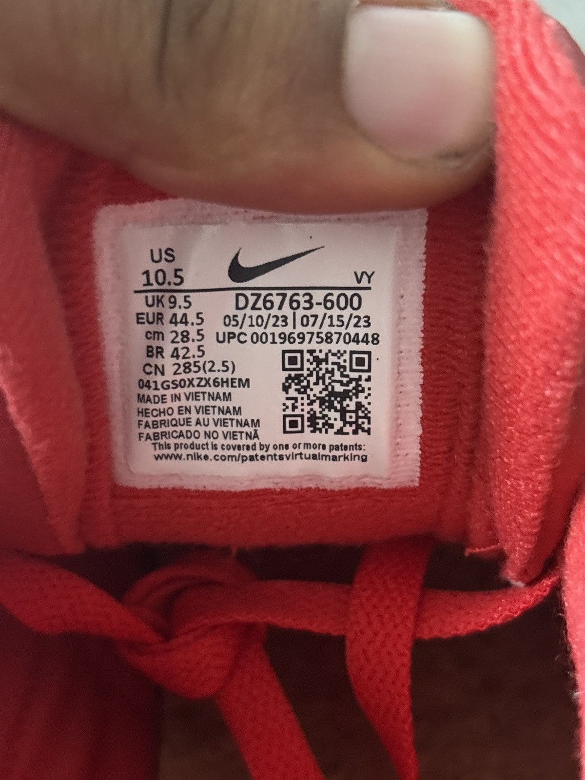 Nike Billie Eilish x Air max 88 Size 10.5, BRAND NEW Size US 10.5 / EU 43-44 - 8 Thumbnail