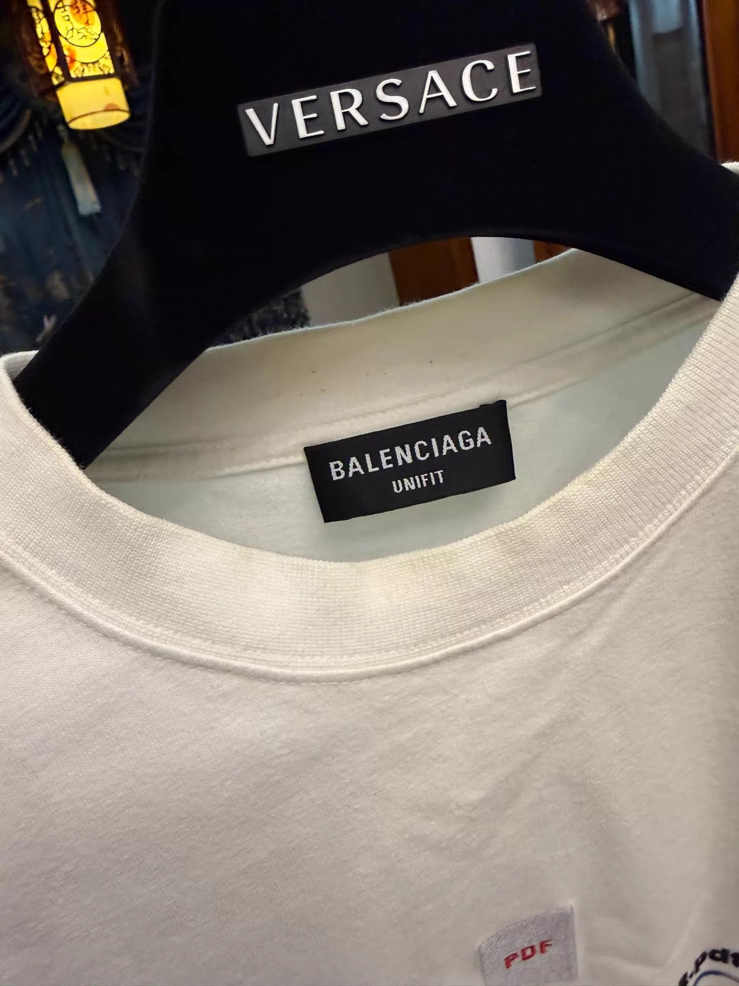 Balenciaga Balenciaga Oversized White Embroidered T-Shirt Size 2 Size US M / EU 48-50 / 2 - 4 Thumbnail