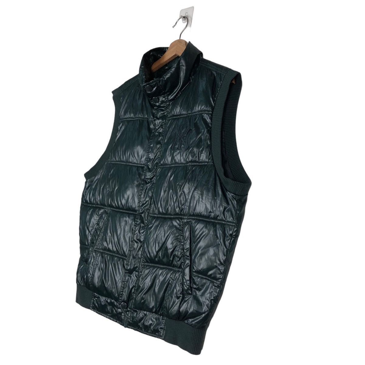 New York Yankees 🔥Vintage Sleeveless Biker Puffer Down Jacket MLB New York Size US M / EU 48-50 / 2 - 2 Thumbnail