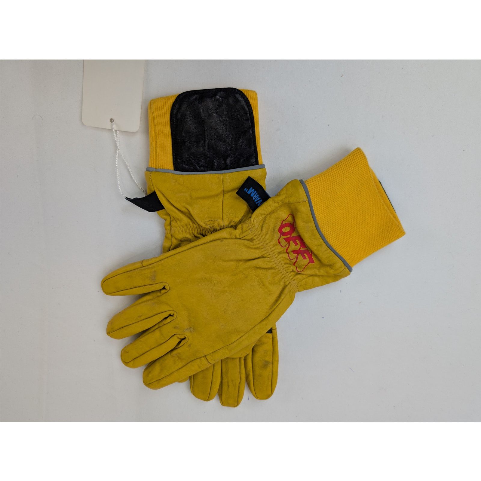 Off-White o1rshd1 Size: 10 / Distressed Logo Rib Cuff Gloves in Yellow Size ONE SIZE - 8 Thumbnail