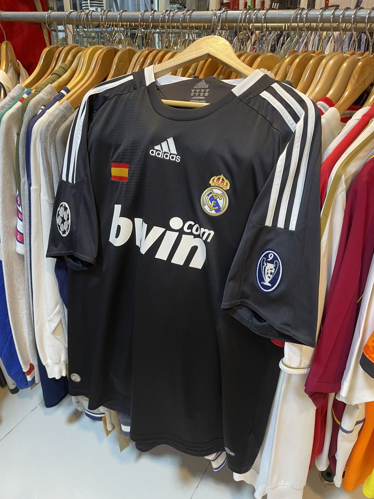 Adidas × Vintage 2009 Real Madrid CR7 Home Kit Size US XL / EU 56 / 4 - 2 Thumbnail