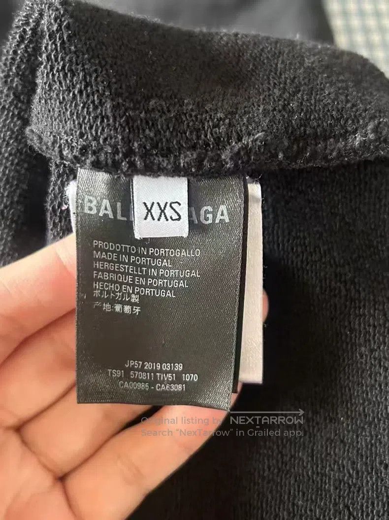 Balenciaga Balenciaga Black Hooded Sweatshirt XXS Size US XXS / EU 40 - 4 Thumbnail