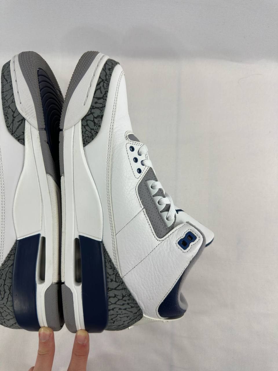 Nike Nike Air Jordan 3 Retro 'Midnight Navy' CT8532-140 Size US 10 / EU 43 - 12 Thumbnail