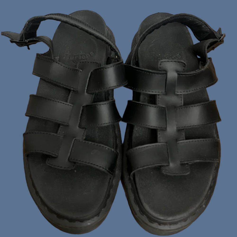Dr. Martens Dr. Martens Yelena Hydro Leather Sandal Women Black Strappy Buckle 9 41 Casual Spring Summer Vintage No Size US 7 / IT 37 - 1 Thumbnail