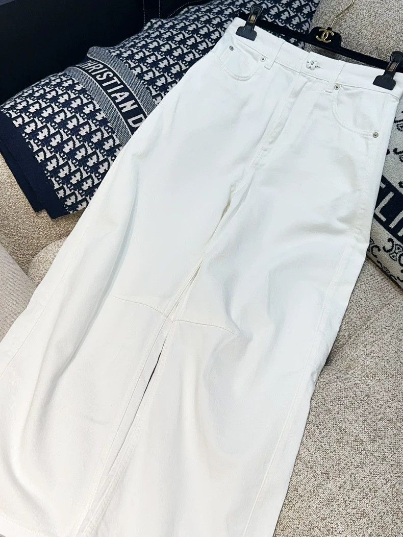 Loewe LOEWE White 34-inch wide leg jeans Size 42" / US 20 - 2 Thumbnail
