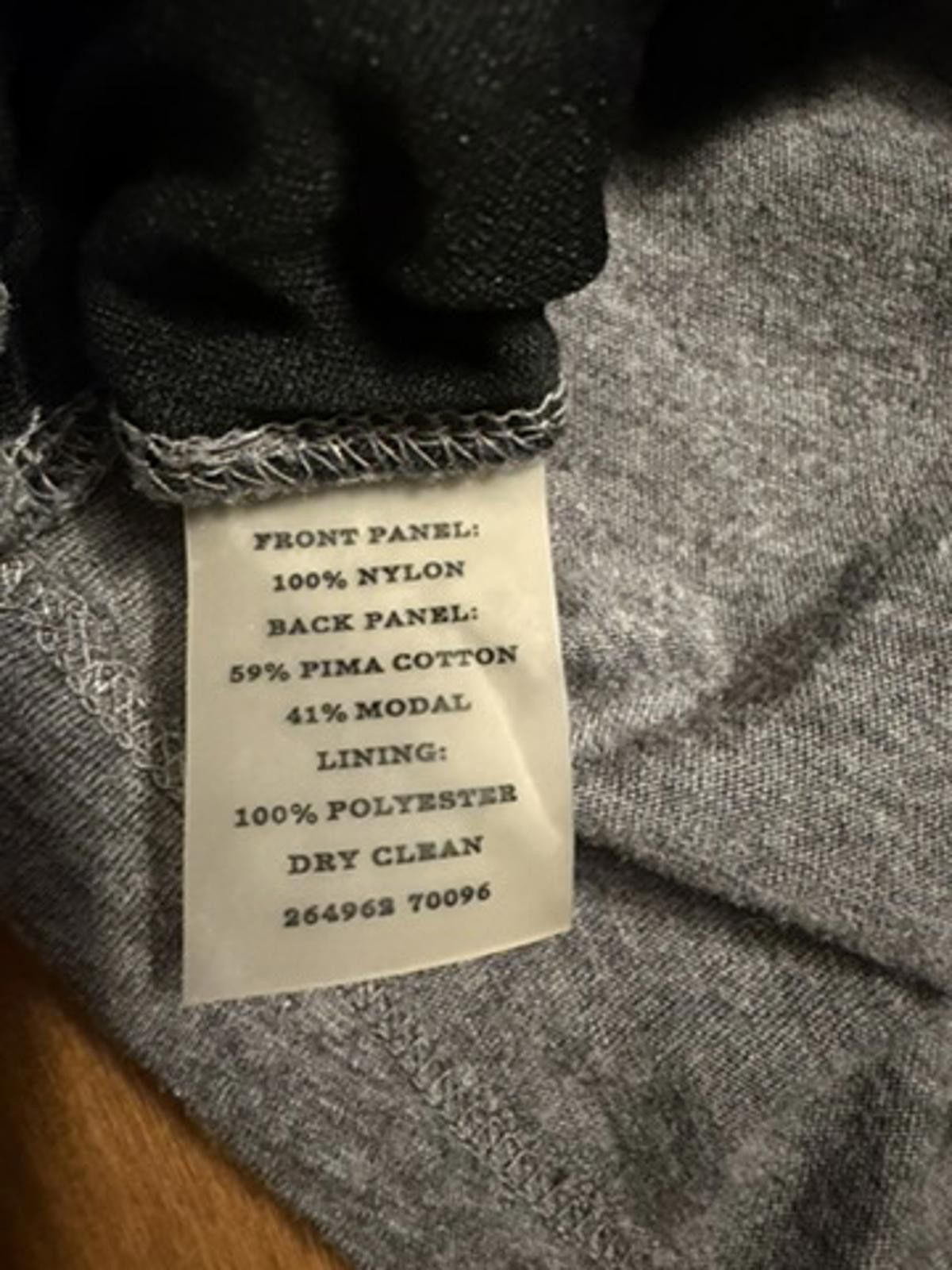 Ann Taylor Ann Taylor Gray Sleeveless Sequin Front Panel Top Medium Size M / US 6-8 / IT 42-44 - 4 Thumbnail