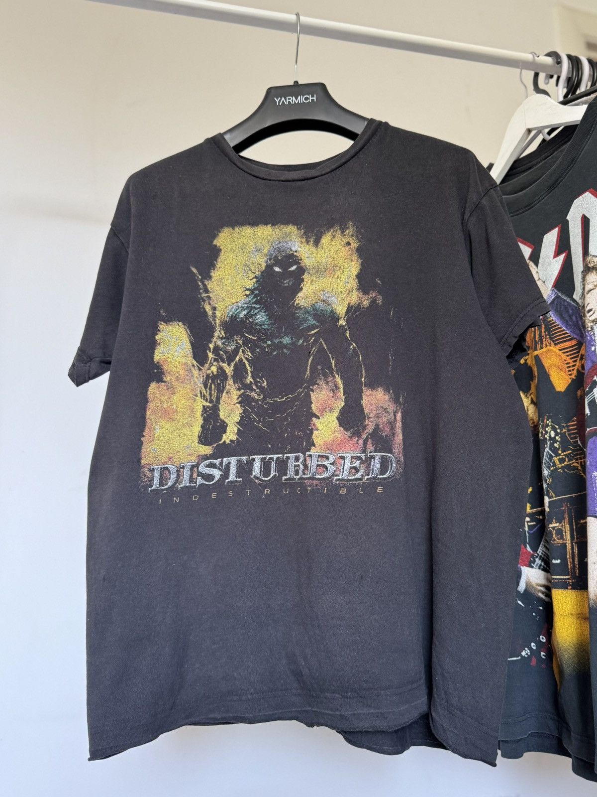 Band Tees Vintage 2008 Disturbed Indestructible Faded Band T Shirt Size US M / EU 48-50 / 2 - 1 Thumbnail