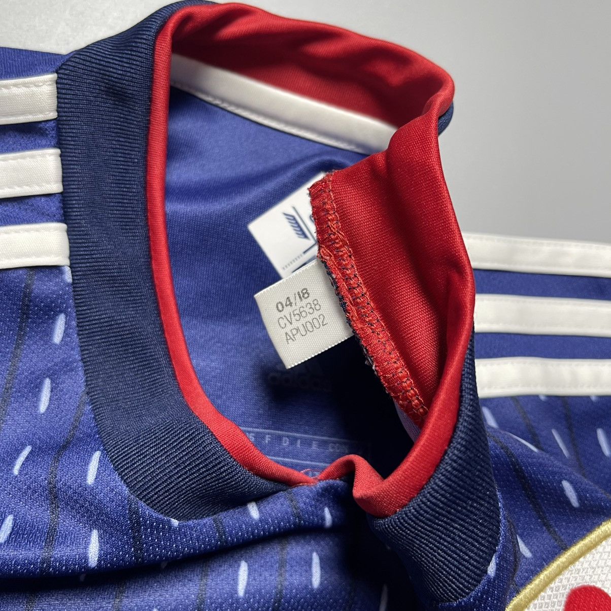 Adidas JAPAN ADIDAS 2018 WORLD CUP FOOTBALL HOME JERSEY #9 OKAZAKI Size US S / EU 44-46 / 1 - 8 Thumbnail