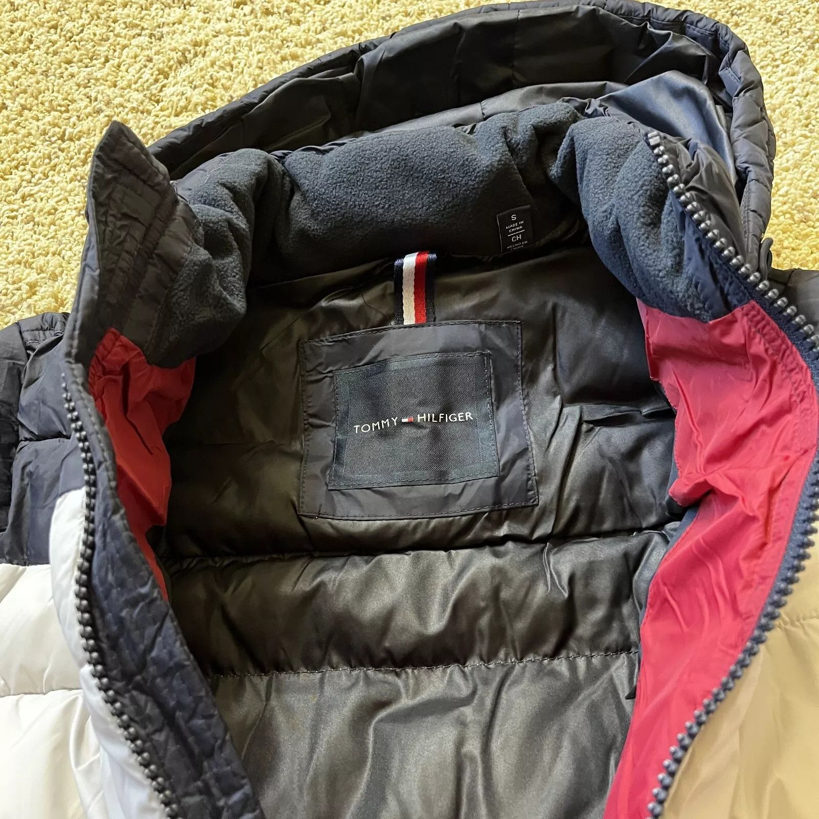 Tommy Hilfiger Tommy Hilfiger Men's Hooded Puffer Jacket Size US S / EU 44-46 / 1 - 4 Thumbnail